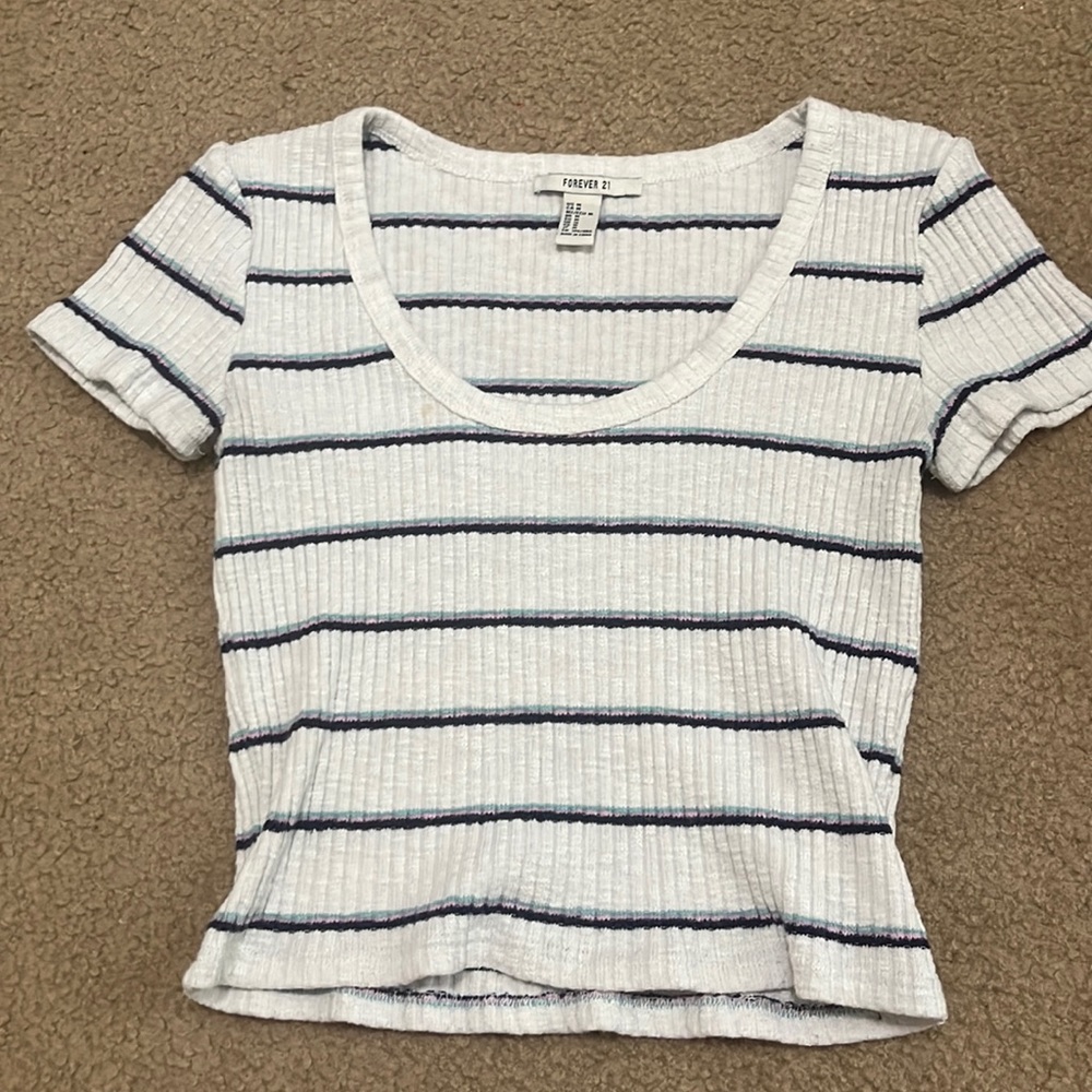 Forever 21 crop top_ $8 OBO